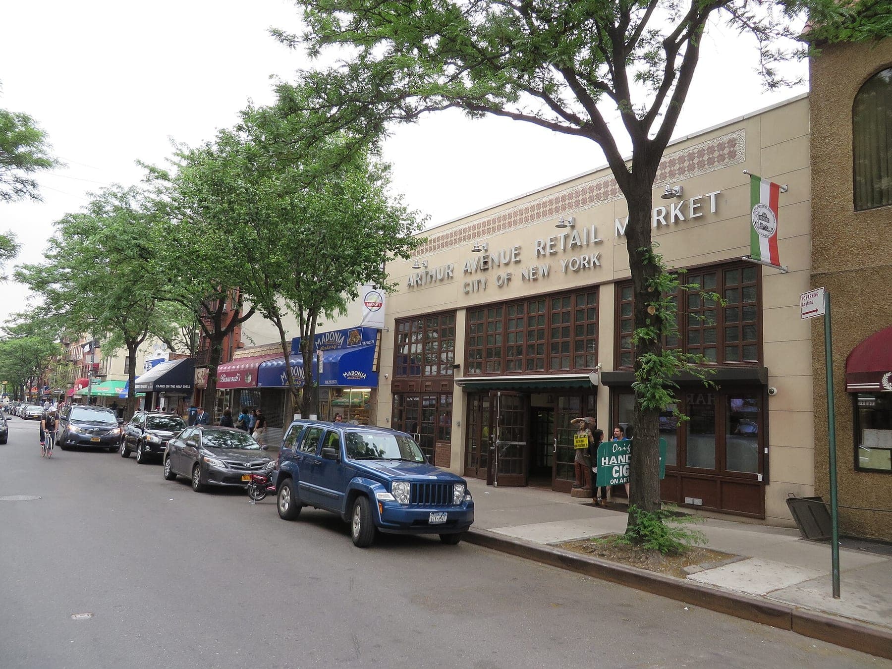 Arthur Avenue Retail Market (Bronx, New York) 002