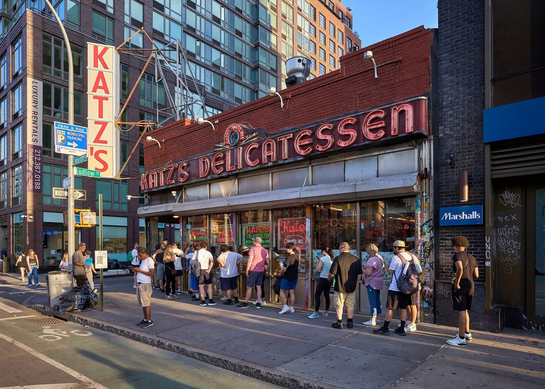 Katz’s Delicatessen (2024)-L1005652
