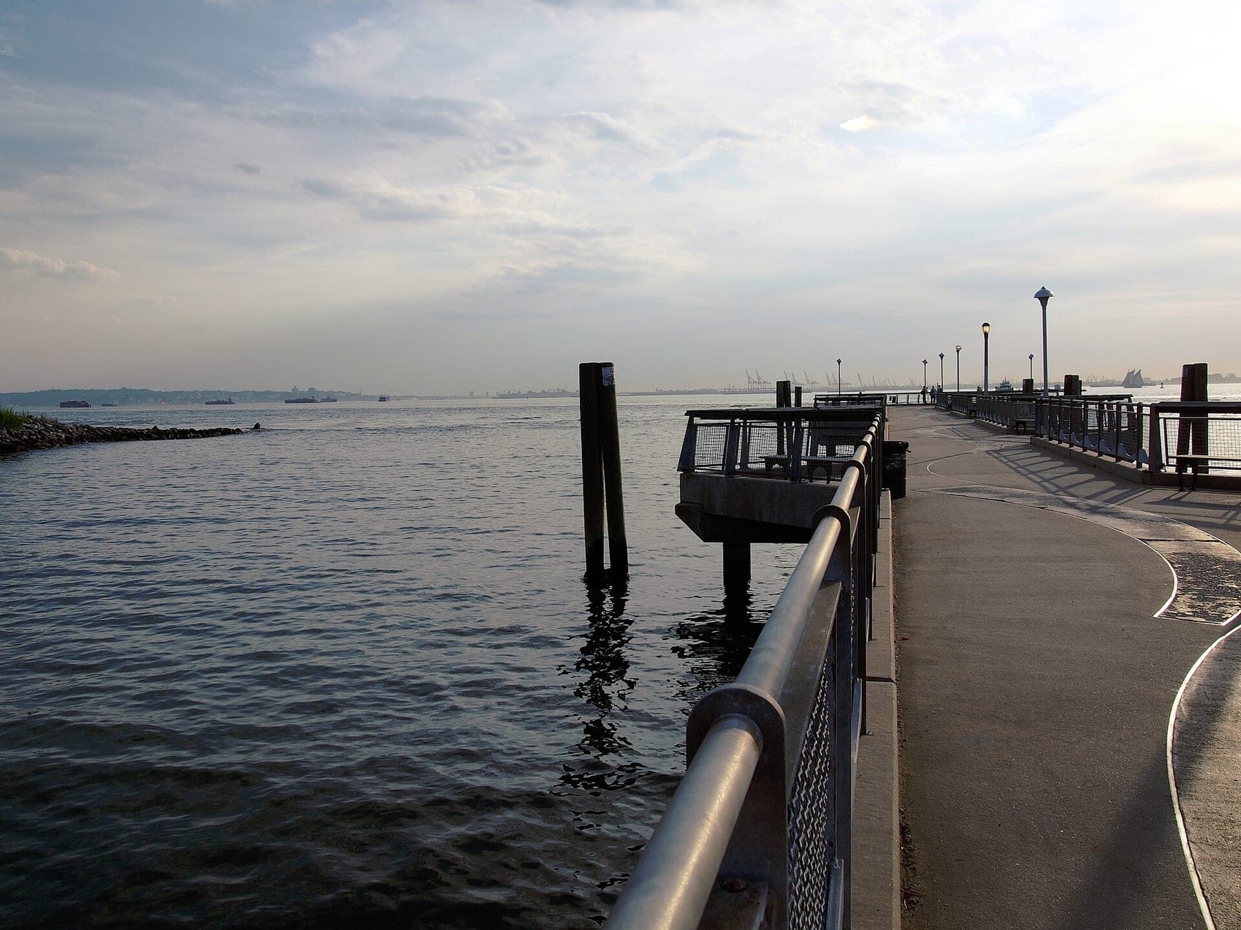 Valentino Pier 2